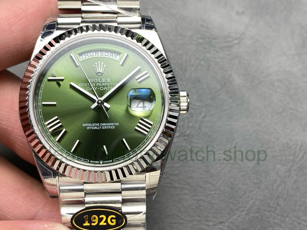 1f0ddeae 0471 4d18 b0d2 3713715811e4 Clean Factory Watch