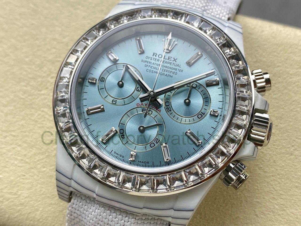 32312a90-fdb3-4f9e-bcc2-feb8f3cc4e65 32312a90-fdb3-4f9e-bcc2-feb8f3cc4e65