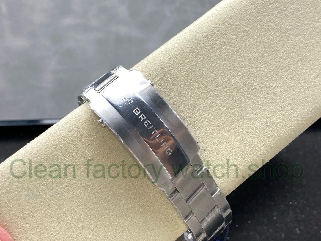 70417d6f-0910-4131-bc77-6aeeb0f90aa6 70417d6f-0910-4131-bc77-6aeeb0f90aa6