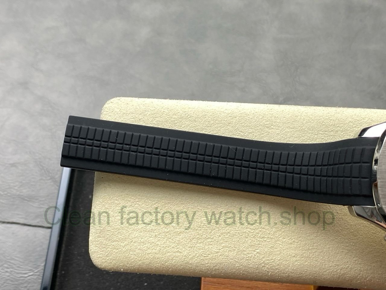 03b8594b-dd6c-41d7-a087-a16abc5adc6f 03b8594b-dd6c-41d7-a087-a16abc5adc6f