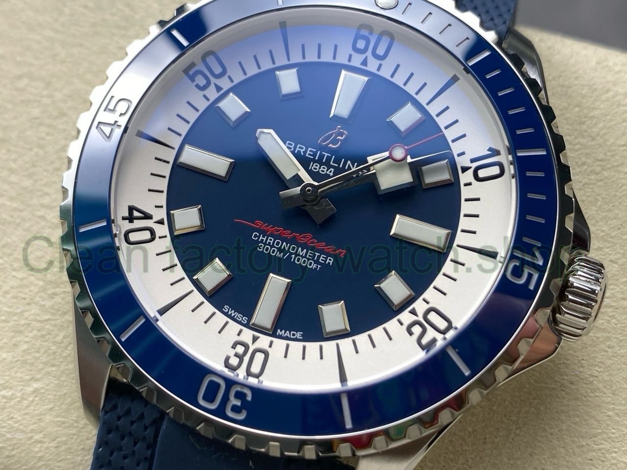 905f36b9-ecda-4bda-afc1-19fc3fdf3400 905f36b9-ecda-4bda-afc1-19fc3fdf3400