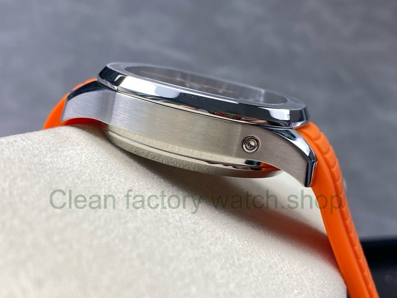 94f6f942-d73f-4a69-9c7a-4357b2adcb02 94f6f942-d73f-4a69-9c7a-4357b2adcb02