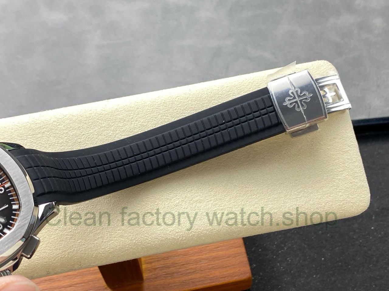 cbac6821-4746-4dc5-bd04-7900b3664527 cbac6821-4746-4dc5-bd04-7900b3664527