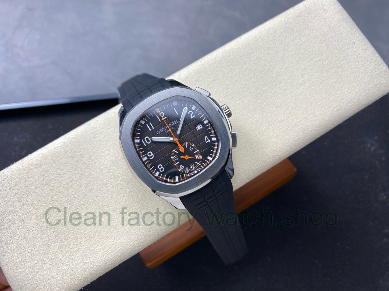 df2fb485-98af-41b1-9ec4-02a3cfb272f7 df2fb485-98af-41b1-9ec4-02a3cfb272f7