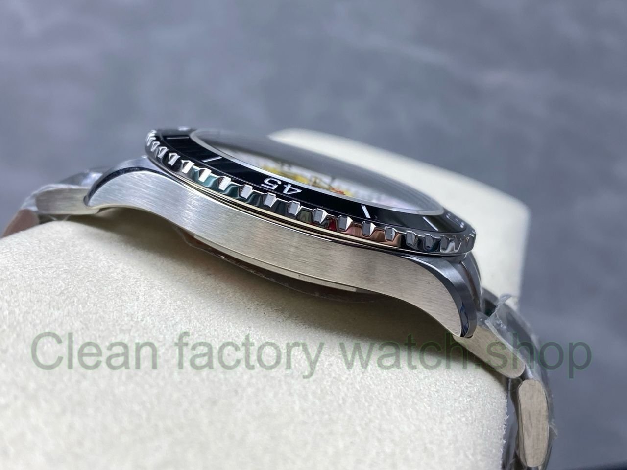 e65b0339-ade8-43a2-905a-e2773c57a97b e65b0339-ade8-43a2-905a-e2773c57a97b