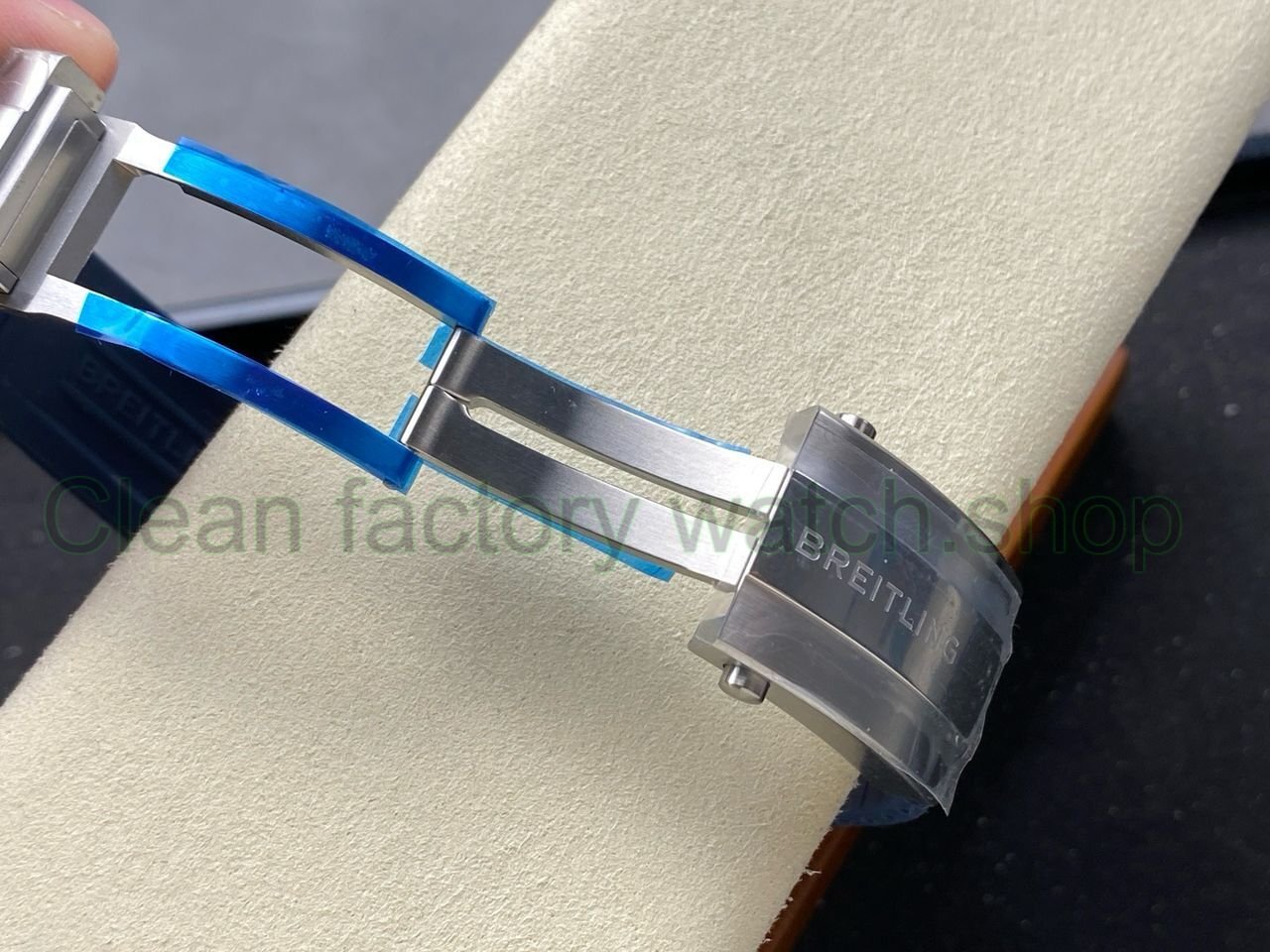 ebafeec2-480a-44ad-90ad-6e9a55ddb4ec ebafeec2-480a-44ad-90ad-6e9a55ddb4ec