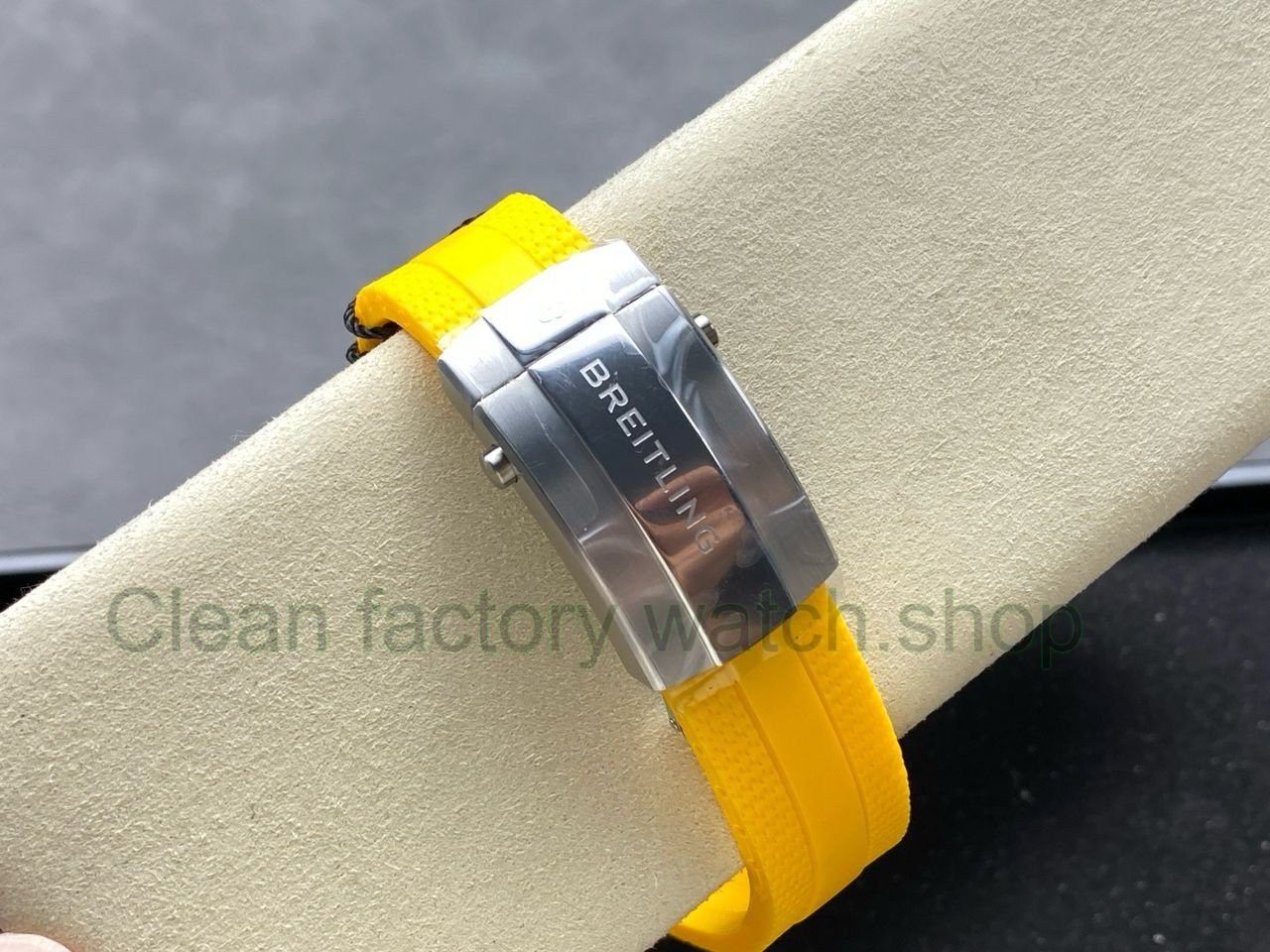 96d51398-62b1-44ba-ada8-7ce544fe84cd 96d51398-62b1-44ba-ada8-7ce544fe84cd