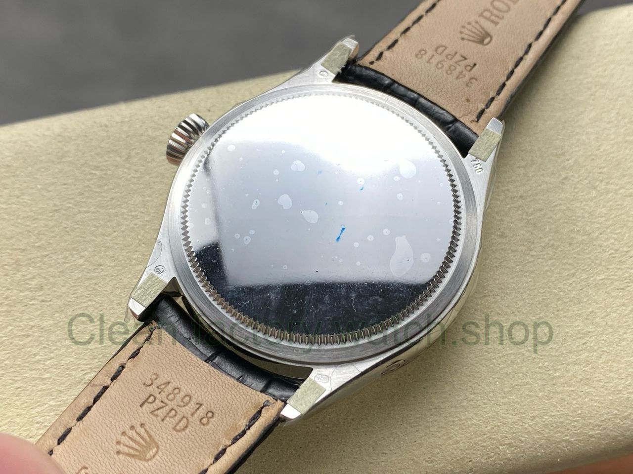 9ee1c063-daf3-4ec6-bf9e-adbcaf1dba75 9ee1c063-daf3-4ec6-bf9e-adbcaf1dba75