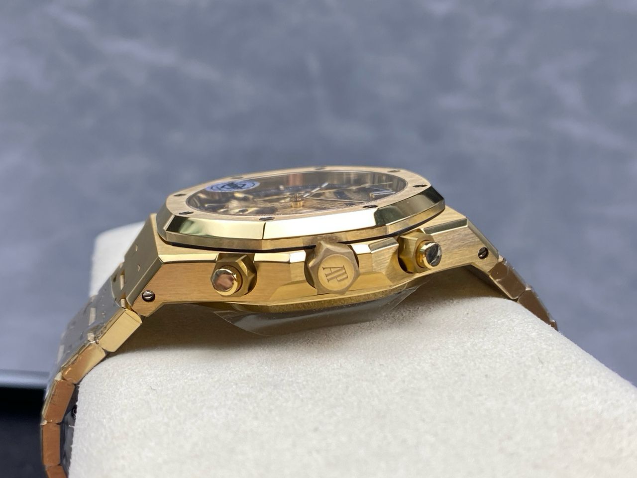 APS Factory Audemars Piguet Royal Oak Chronograph 26240BA.OO.1320BA.02 41mm Full Yellow Gold Gradient Yellow Gold Dial ( (5) APS Factory Audemars Piguet Royal Oak Chronograph 26240BA.OO.1320BA.02 41mm Full Yellow Gold Gradient Yellow Gold Dial ( (5)