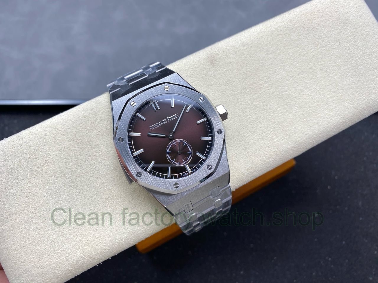 TW Factory Audemars Piguet Royal Oak 26591IP.OO.1252IP 42mm Full Steel Black Red Dial (2) TW Factory Audemars Piguet Royal Oak 26591IP.OO.1252IP 42mm Full Steel Black Red Dial (2)