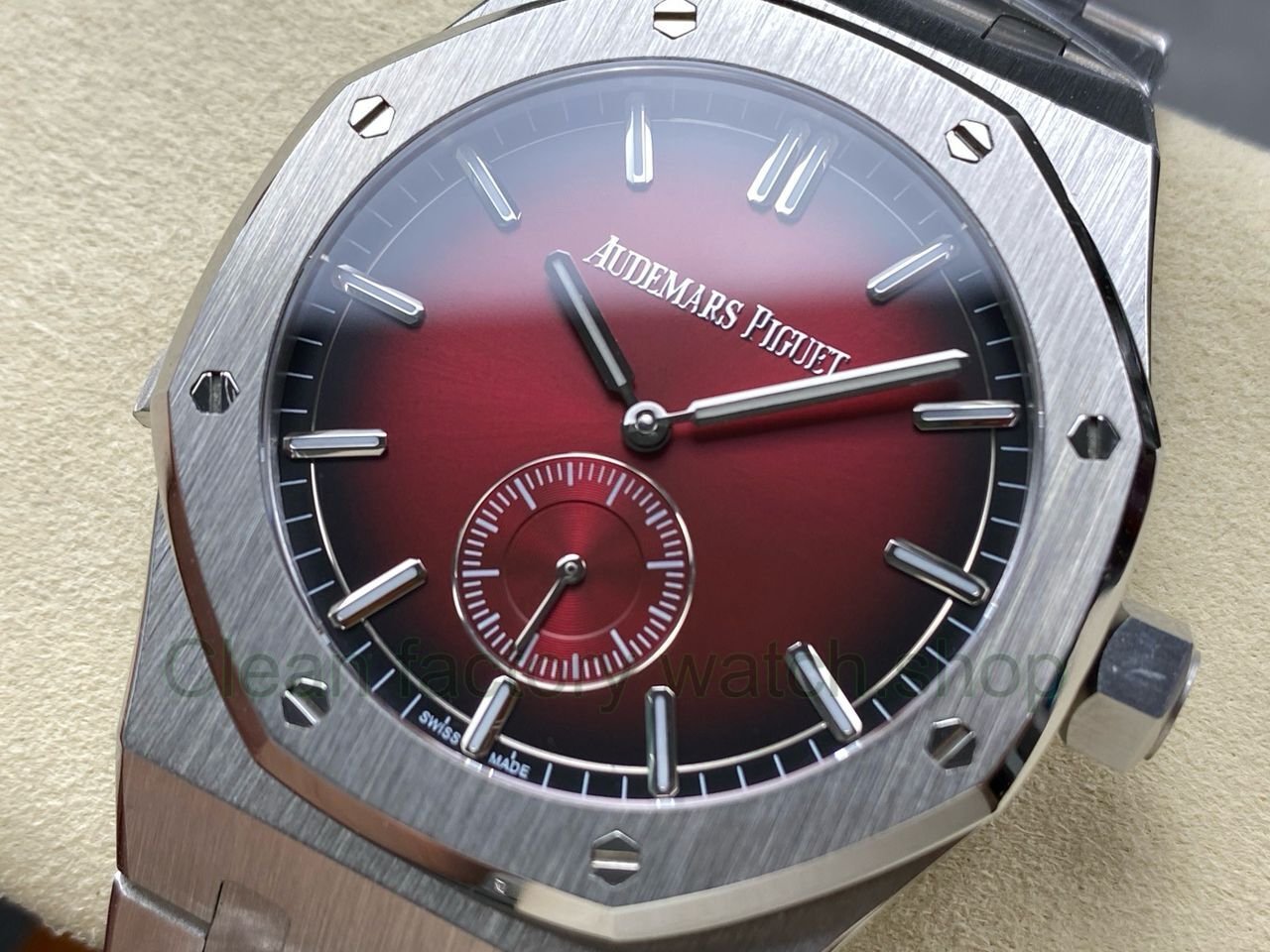 TW Factory Audemars Piguet Royal Oak 26591IP.OO.1252IP.01 42mm Full Steel Gradient Red Dial (6) TW Factory Audemars Piguet Royal Oak 26591IP.OO.1252IP.01 42mm Full Steel Gradient Red Dial (6)
