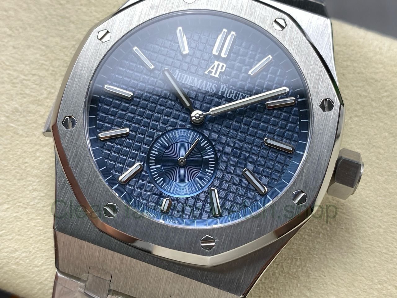TW Factory Audemars Piguet Royal Oak 26591TI.OO.1252TI.01 42mm Full Steel Blue Dial (6) TW Factory Audemars Piguet Royal Oak 26591TI.OO.1252TI.01 42mm Full Steel Blue Dial (6)