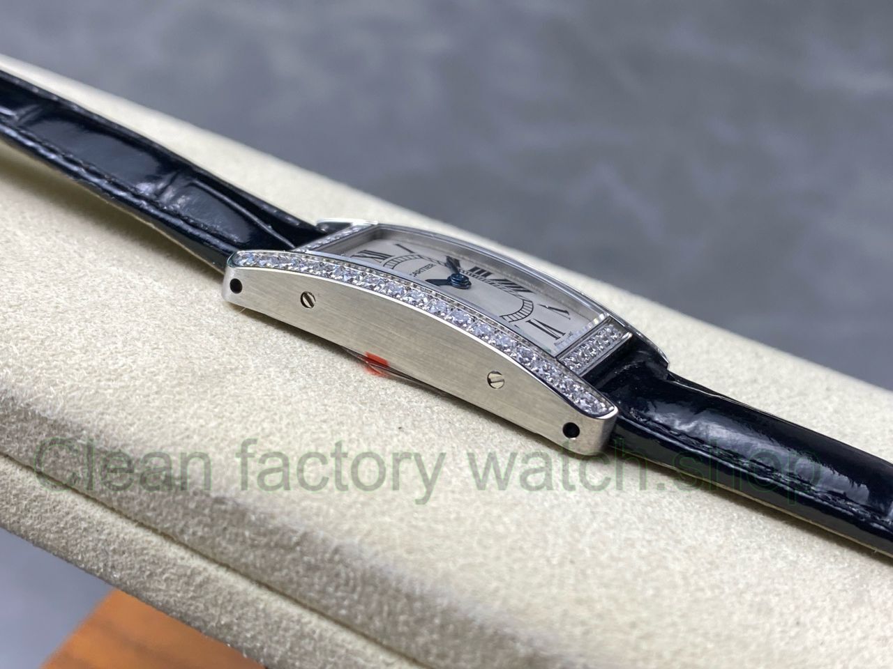 8848 Factory Cartier Tank Américaine 19mm Diamond Roman Numerals Silver Dial (16) 8848 Factory Cartier Tank Américaine 19mm Diamond Roman Numerals Silver Dial (16)