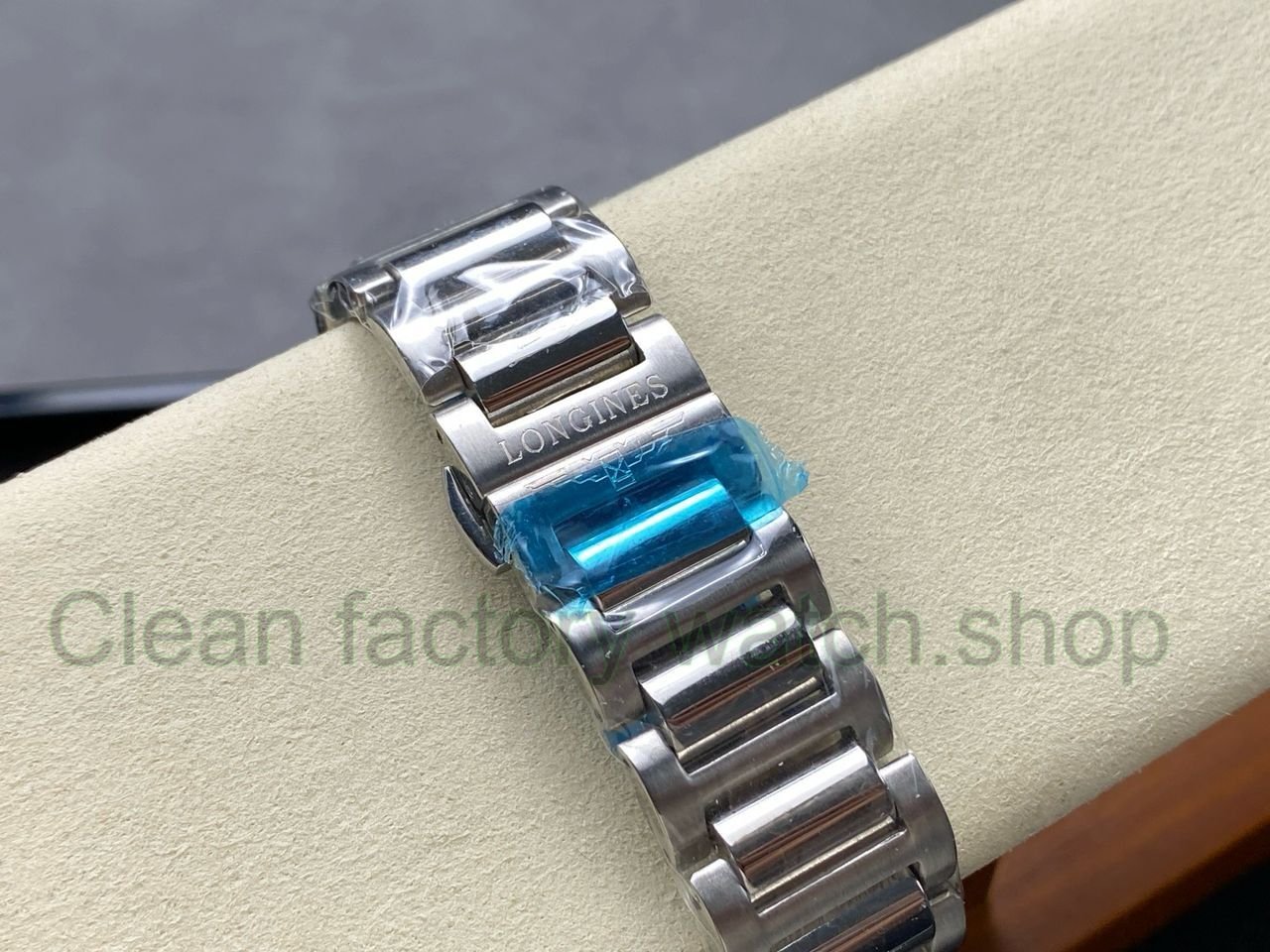 AF Factory Longines Conquest Chronograph L3.835.4.02.6 42mm Full Steel Strap Black Eyes Cha (7) AF Factory Longines Conquest Chronograph L3.835.4.02.6 42mm Full Steel Strap Black Eyes Cha (7)