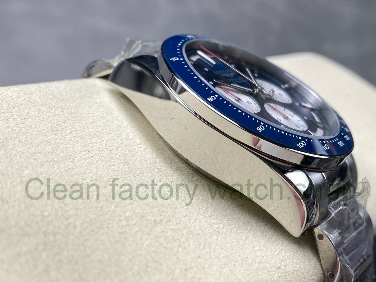 AF Factory Longines Conquest Chronograph L3.835.4.91.2 42mm Full Steel Strap White Eyes Blue Dia AF Factory Longines Conquest Chronograph L3.835.4.91.2 42mm Full Steel Strap White Eyes Blue Dia