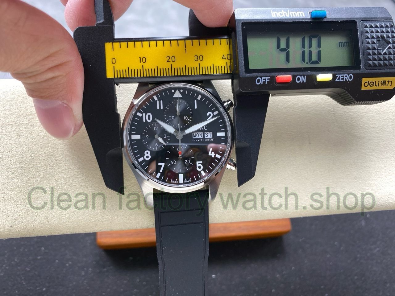 BLS Factory IWC Pilot Chronograph IW388111 41mm Arabic Numerals Black Dial (9) BLS Factory IWC Pilot Chronograph IW388111 41mm Arabic Numerals Black Dial (9)