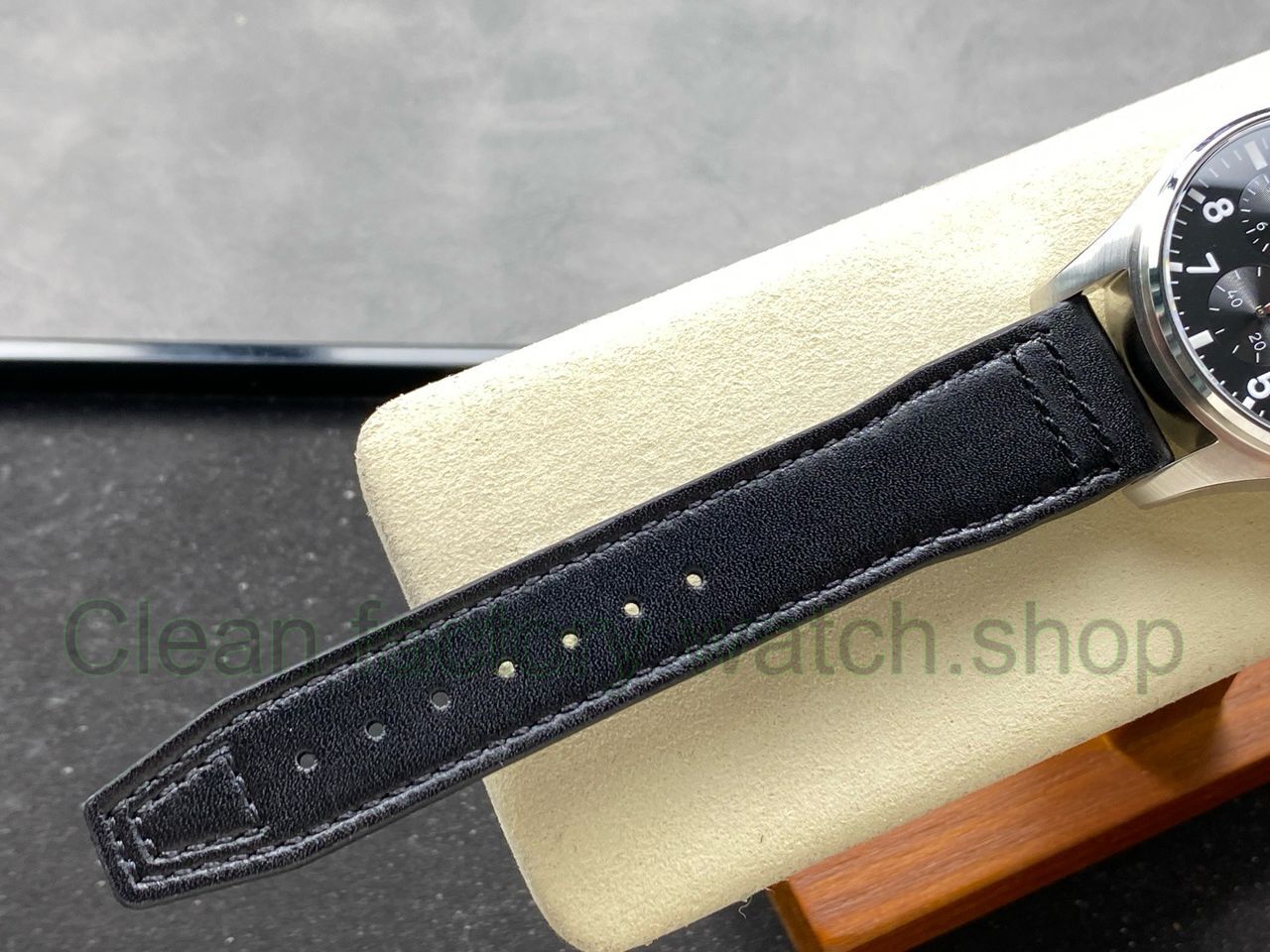 BLS Factory IWC Pilot Chronograph IW388111 41mm Leather Strap Arabic Numerals Black Dial (9) BLS Factory IWC Pilot Chronograph IW388111 41mm Leather Strap Arabic Numerals Black Dial (9)