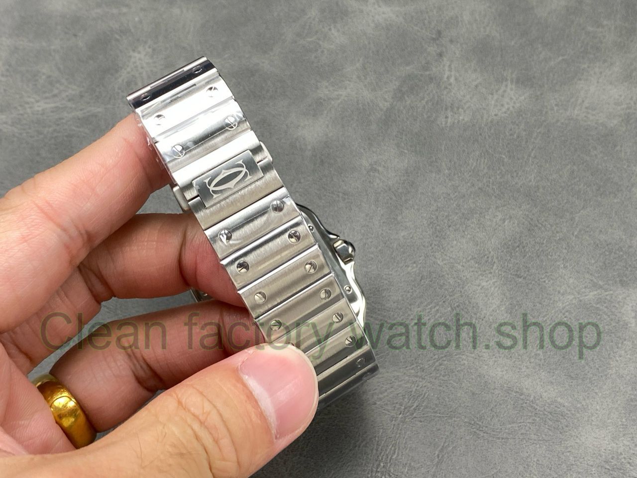 J12 Factory Cartier Santos WSSA0018 39.8mm Roman Numerals Silver Dial (16) J12 Factory Cartier Santos WSSA0018 39.8mm Roman Numerals Silver Dial (16)