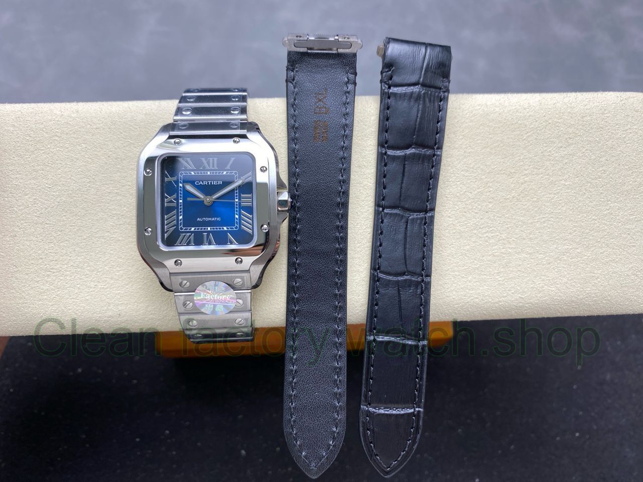 J12 Factory Cartier Santos WSSA0063 39.8mm Roman Numerals Blue Dial (13) J12 Factory Cartier Santos WSSA0063 39.8mm Roman Numerals Blue Dial (13)