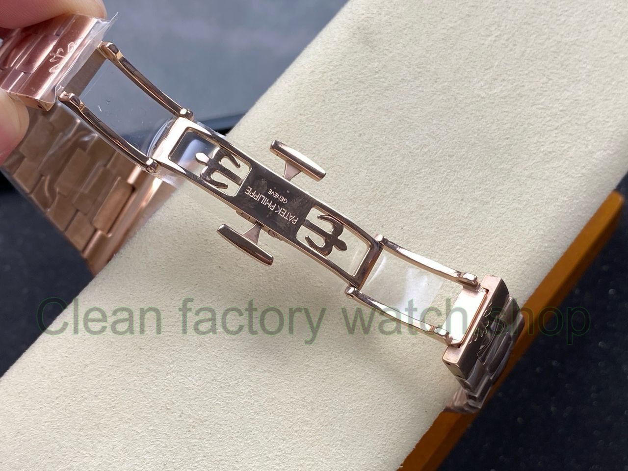PP+ Factory Patek Philippe Cubitus 5821 45mm Rose Gold White Dial (10) PP+ Factory Patek Philippe Cubitus 5821 45mm Rose Gold White Dial (10)