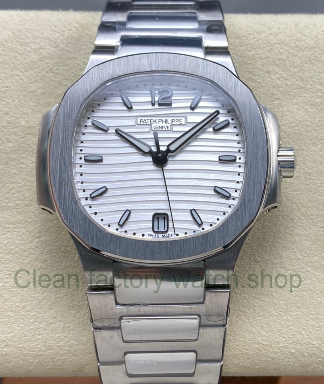 TW Factory Patek Philippe Nautilus 71181A-010 White Dial 1 TW Factory Patek Philippe Nautilus 71181A 010 White Dial 4 Clean Factory Watch