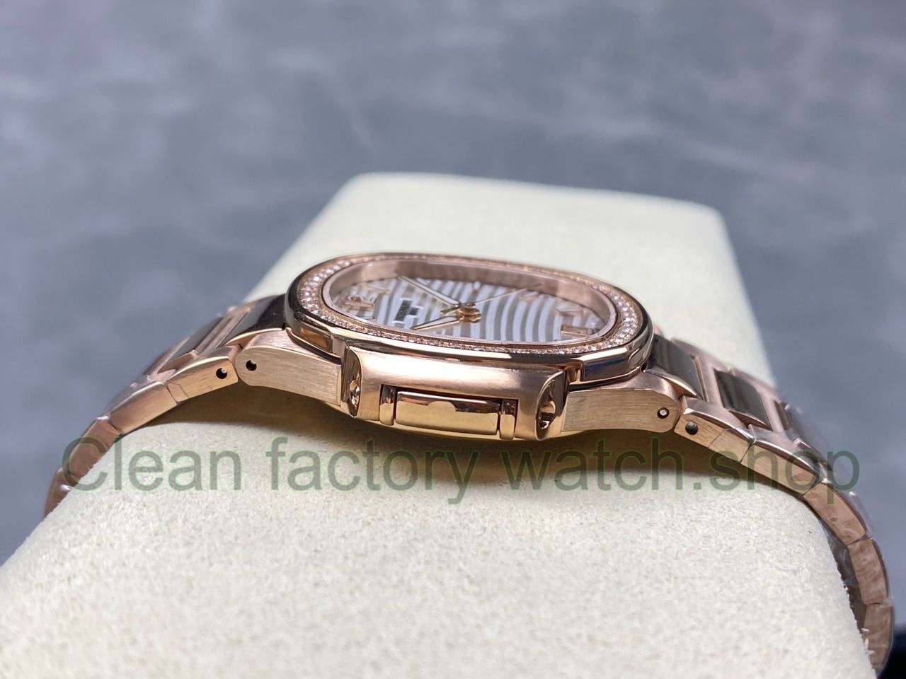 TW Factory Patek Philippe Nautilus 71181R-001 Rose Gold Diamond Bezel White Dial (7) TW Factory Patek Philippe Nautilus 71181R-001 Rose Gold Diamond Bezel White Dial (7)
