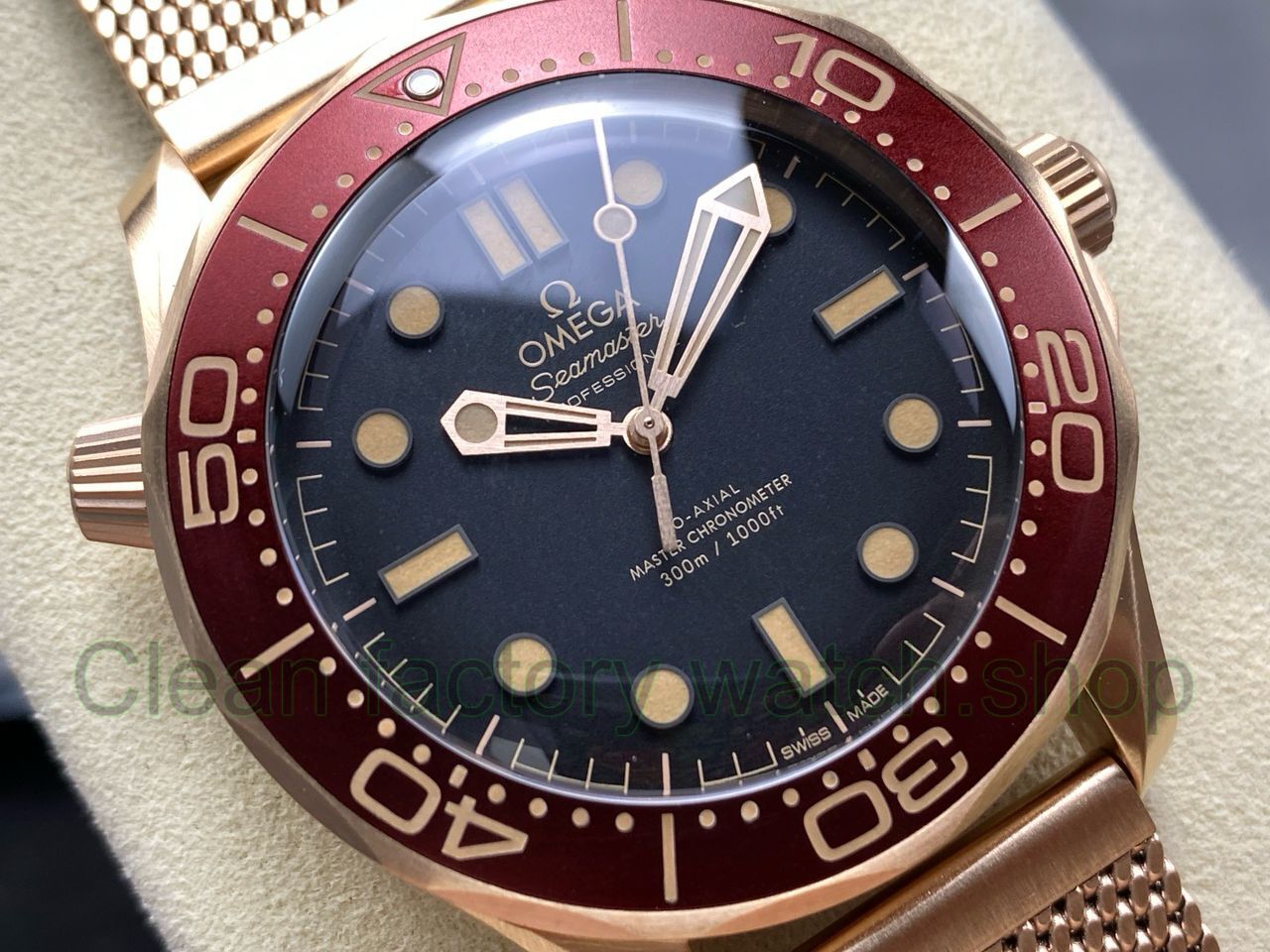 VS Factory Omega Seamaster Diver 300M 210.90.42.20.01.003 42mm Black Dial (2) VS Factory Omega Seamaster Diver 300M 210.90.42.20.01.003 42mm Black Dial (2)