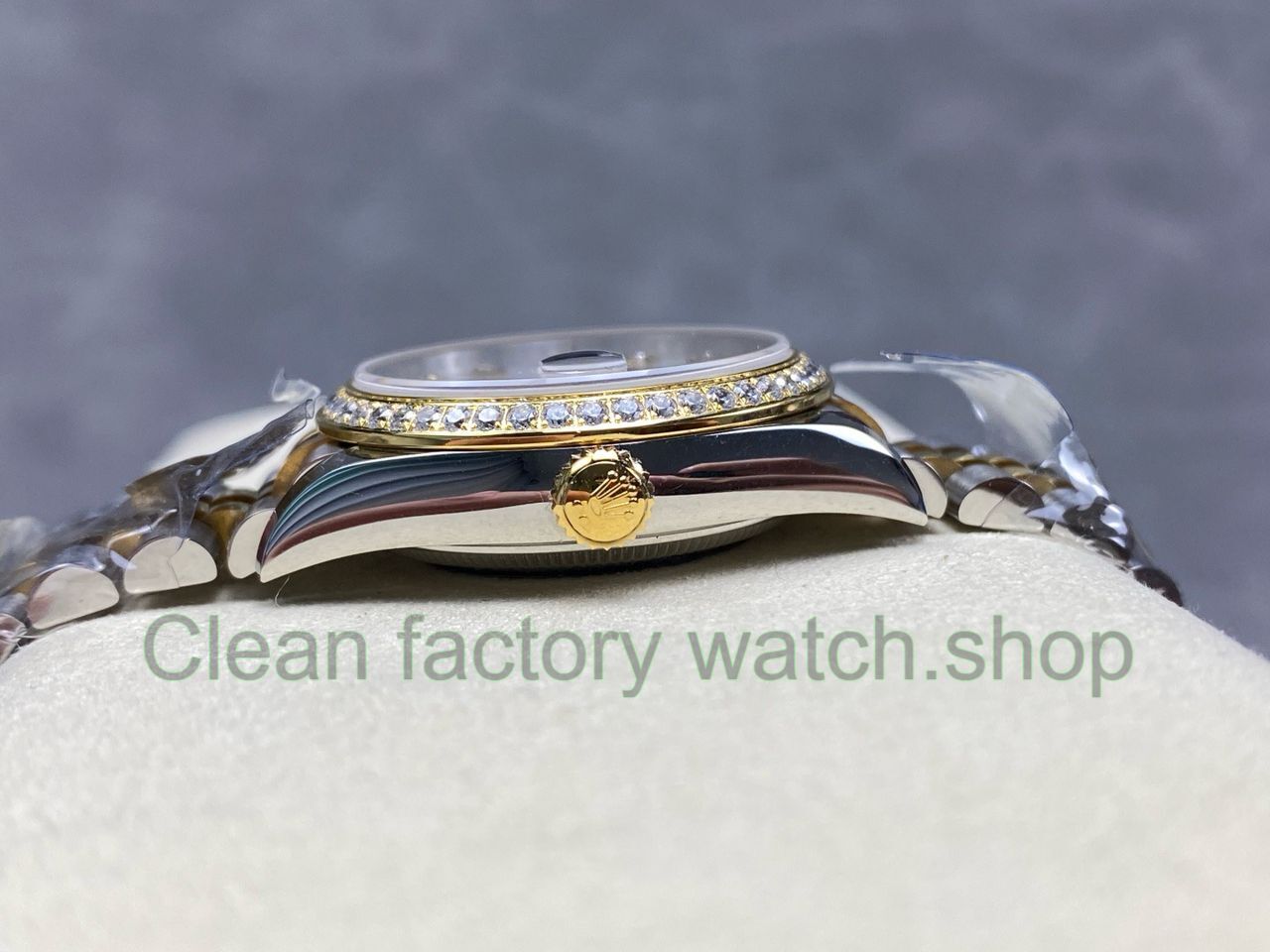 ARF Factory Counterweight Rolex Datejust 278383RBR-0030 31mm Yellow Gold Diamond Bezel Green Dial Jubilee (2) ARF Factory Counterweight Rolex Datejust 278383RBR-0030 31mm Yellow Gold Diamond Bezel Green Dial Jubilee (2)