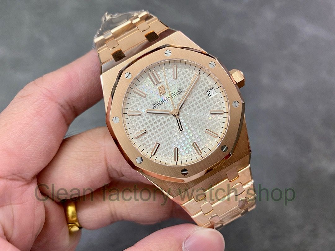 Audemars Piguet Royal Oak Modified and customized Premium gold-plated 18K gold Dial Silver (1) Audemars Piguet Royal Oak Modified and customized Premium gold-plated 18K gold Dial Silver (1)