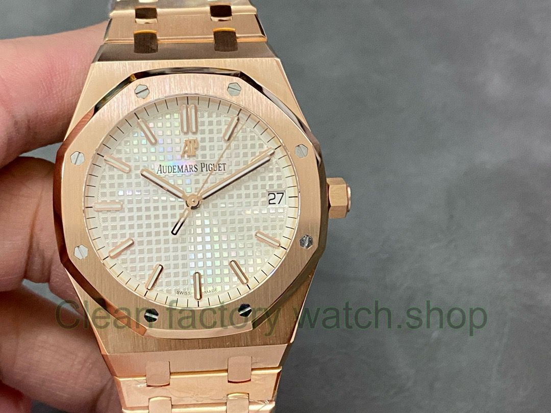 Audemars Piguet Royal Oak Modified and customized Premium gold-plated 18K gold Dial Silver 1 Audemars Piguet Royal Oak Modified and customized Premium gold plated 18K gold Dial Silver 11 Clean Factory Watch