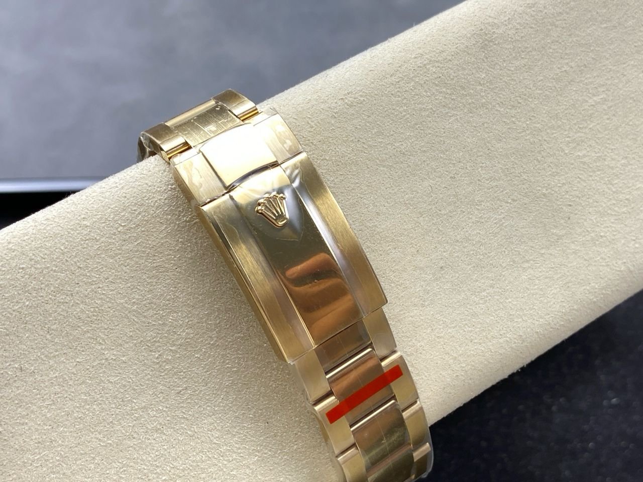 Noob Factory Rolex Sky-Dweller 336938-0007 42mm Yellow Gold Green Dial (17) Noob Factory Rolex Sky-Dweller 336938-0007 42mm Yellow Gold Green Dial (17)