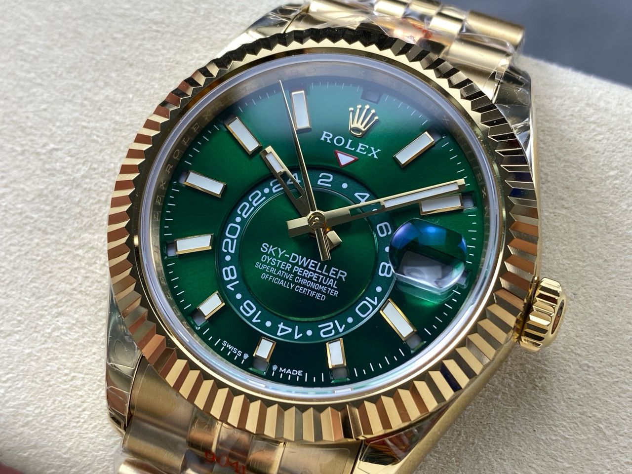 Noob Factory Rolex Sky-Dweller 336938-0008 42mm Yellow Gold Green Dial (14) Noob Factory Rolex Sky-Dweller 336938-0008 42mm Yellow Gold Green Dial (14)