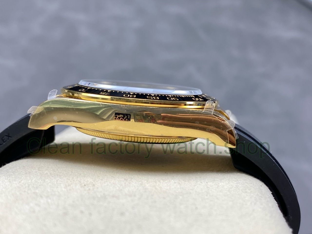 QF Factory Counterweight Rolex Daytona 126518LN-0014 40mm Yellow Gold Rubber Oysterflex Turquoise Blu (8) QF Factory Counterweight Rolex Daytona 126518LN-0014 40mm Yellow Gold Rubber Oysterflex Turquoise Blu (8)
