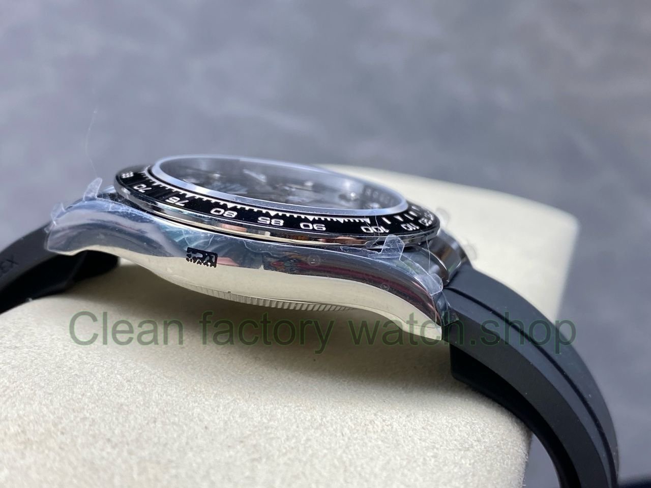QF Factory Counterweight Rolex Daytona 126519LN-0004 40mm White Gold Rubber Oysterflex Diamond Black Di (9) QF Factory Counterweight Rolex Daytona 126519LN-0004 40mm White Gold Rubber Oysterflex Diamond Black Di (9)