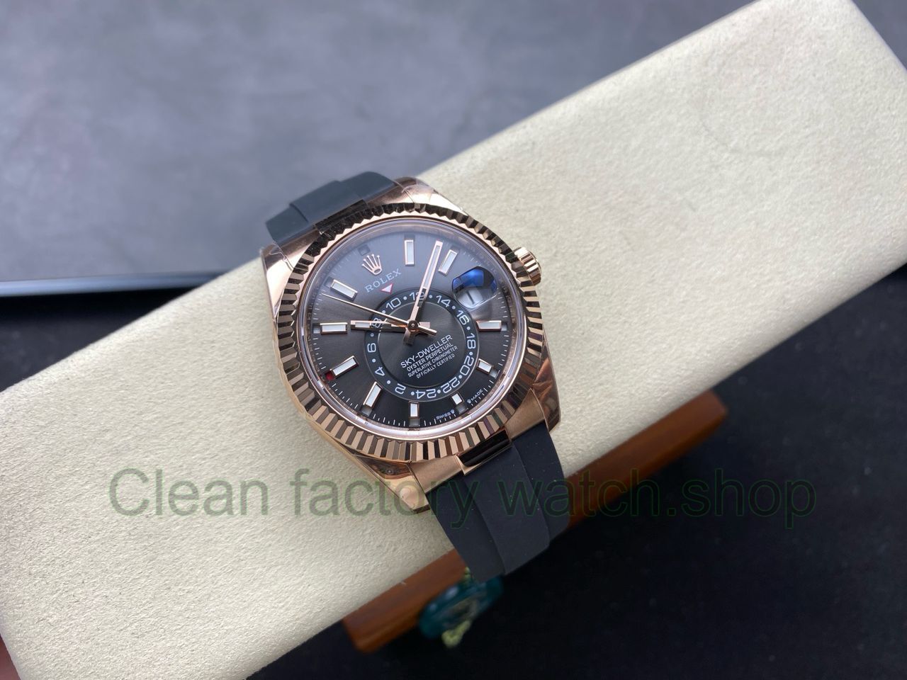ZF Factory CounterWeight Rolex Sky-Dweller 336235-0004 42mm Rose Gold OysterFlex Grey Dial (8) ZF Factory CounterWeight Rolex Sky-Dweller 336235-0004 42mm Rose Gold OysterFlex Grey Dial (8)