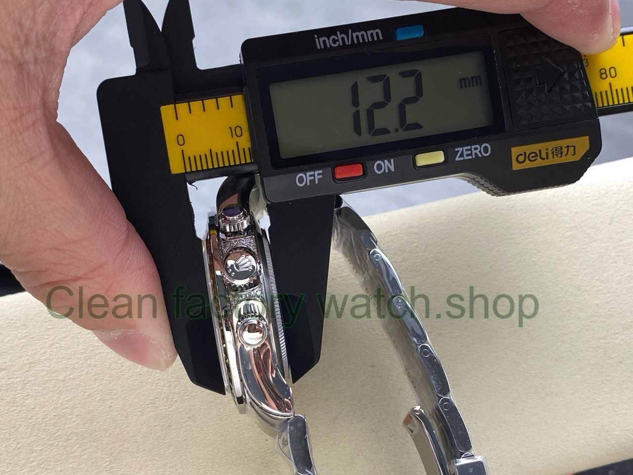 ZF Factory Rolex Daytona 116599RBOW 40mm White Gold Rainbow Bezel Diamond Black Dial (11) ZF Factory Rolex Daytona 116599RBOW 40mm White Gold Rainbow Bezel Diamond Black Dial (11)