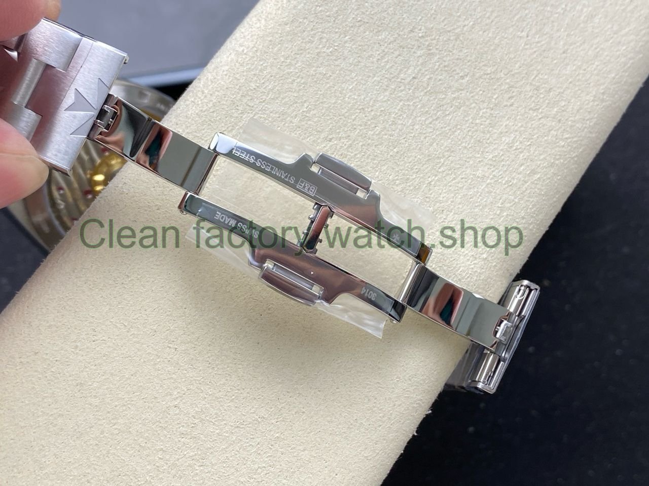 8F Factory Vacheron Constantin Overseas 4500V110A-B483 41mm Full Steel Black Dial (6) 8F Factory Vacheron Constantin Overseas 4500V110A-B483 41mm Full Steel Black Dial (6)