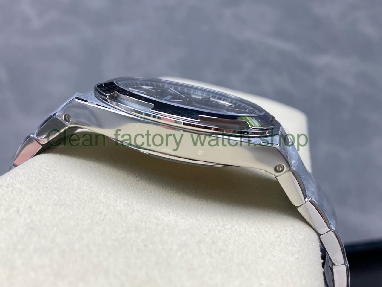 8F Factory Vacheron Constantin Overseas 4500V110A-B483 41mm Full Steel Black Dial (7) 8F Factory Vacheron Constantin Overseas 4500V110A-B483 41mm Full Steel Black Dial (7)