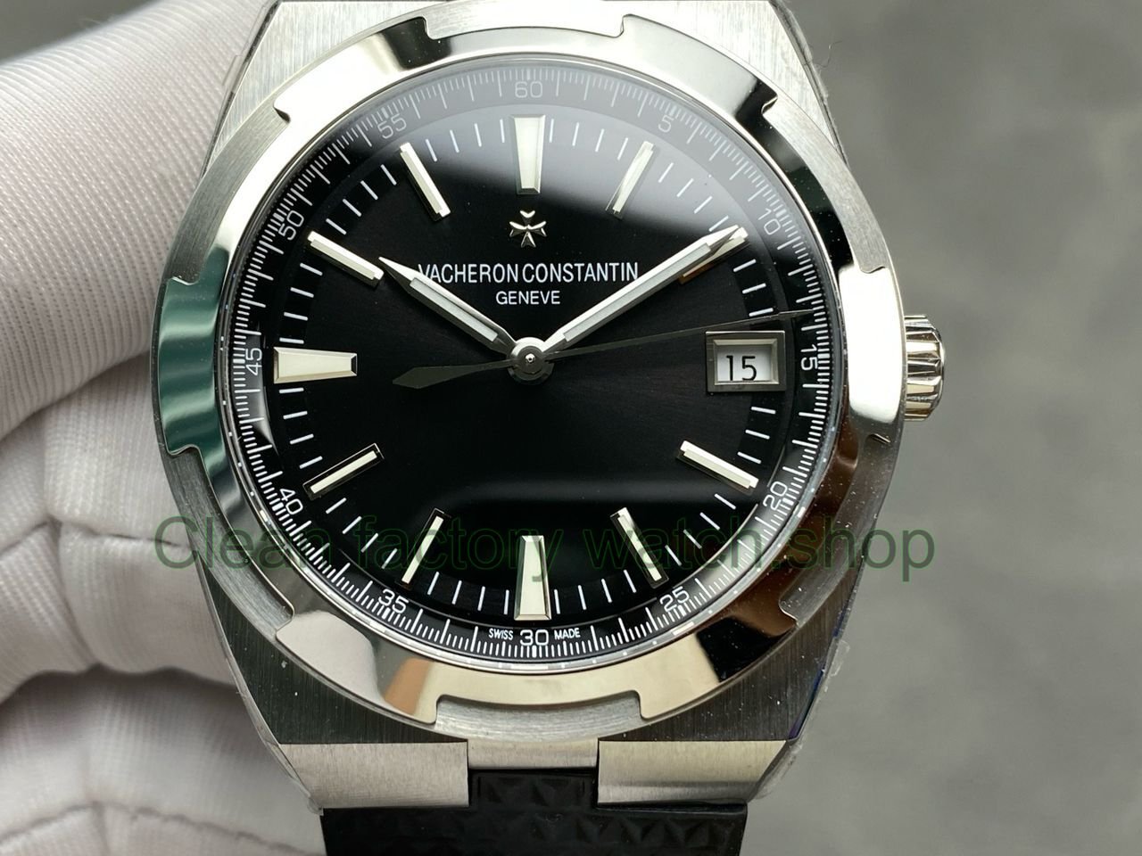 8F Factory Vacheron Constantin Overseas 4500V110A B483 41mm Rubber Strap Black Dial 1 Clean Factory Watch