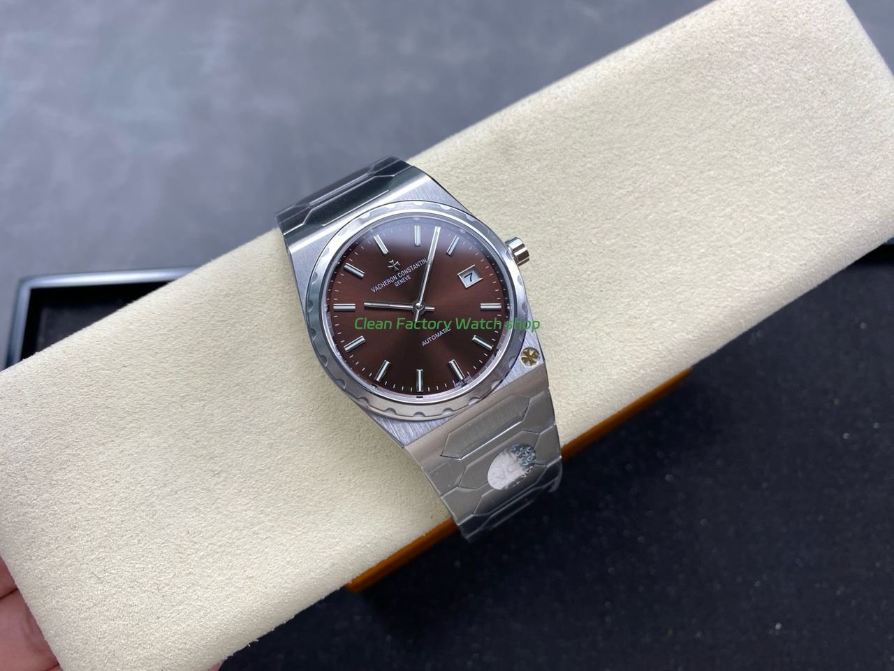VC+ Factory Vacheron Constantin Historiques 222 Brown Dial (1) VC+ Factory Vacheron Constantin Historiques 222 Brown Dial (1)