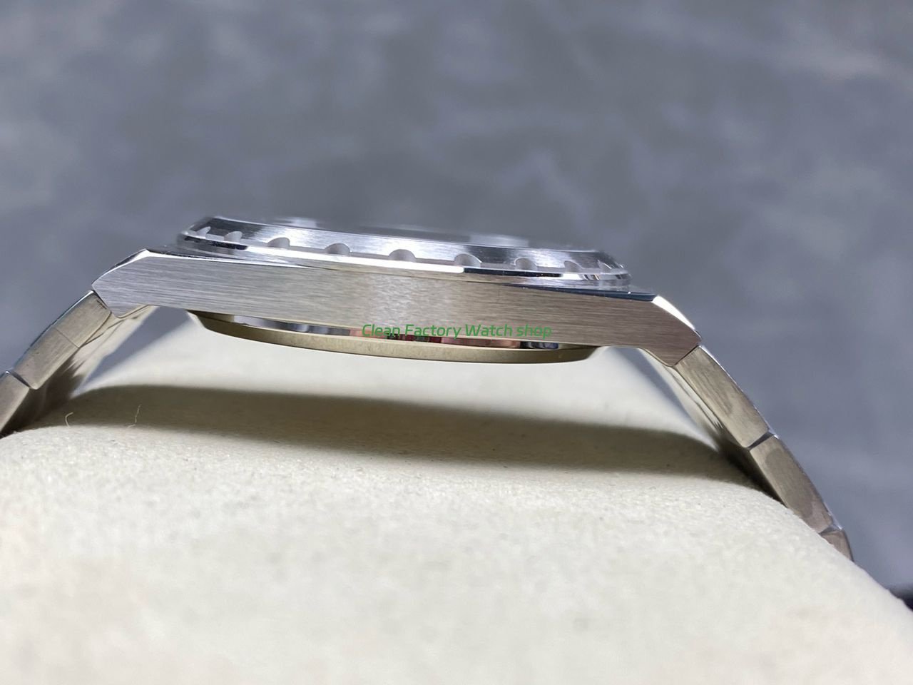 VC+ Factory Vacheron Constantin Historiques 222 Brown Dial (7) VC+ Factory Vacheron Constantin Historiques 222 Brown Dial (7)