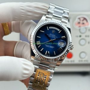 PP7E7E1 Clean Factory Watch