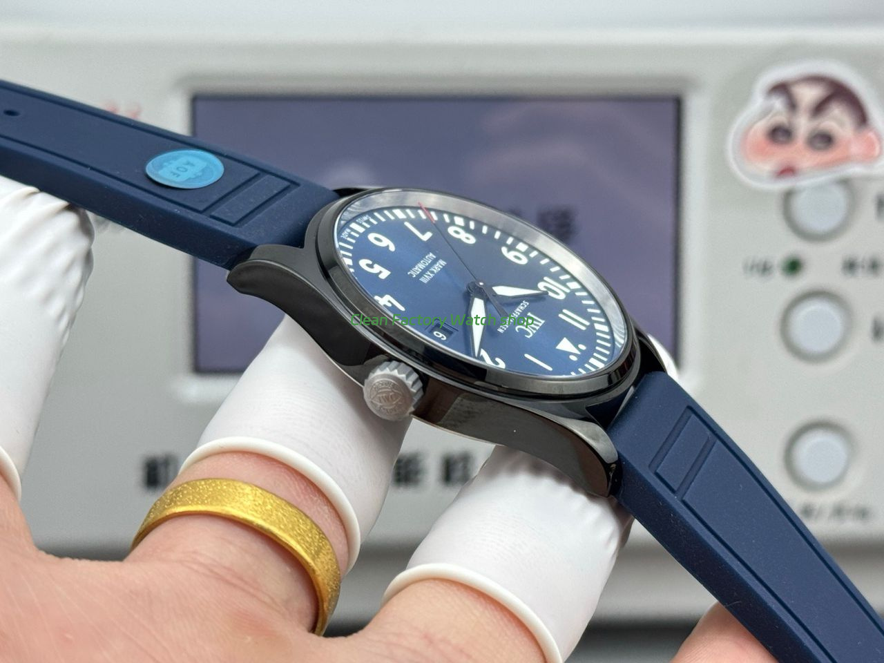 AOF Factory IWC Pilot IW324703 41mm Ceramic Rubber Strap Blue Dial (5) AOF Factory IWC Pilot IW324703 41mm Ceramic Rubber Strap Blue Dial (5)
