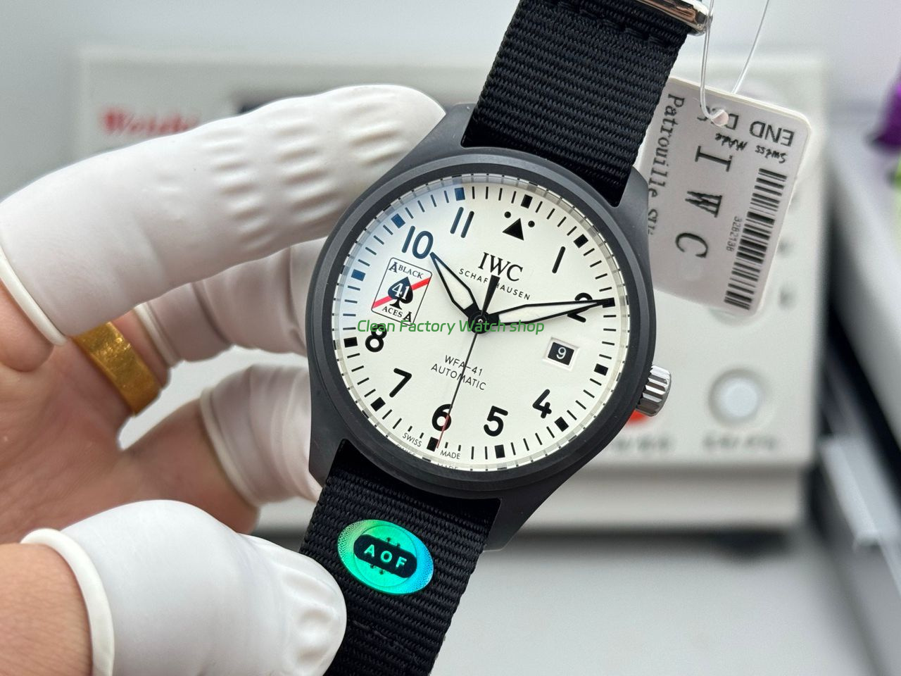 AOF Factory IWC Pilot IW326905 41mm Ceramic Textile Strap White Dial (2) AOF Factory IWC Pilot IW326905 41mm Ceramic Textile Strap White Dial (2)