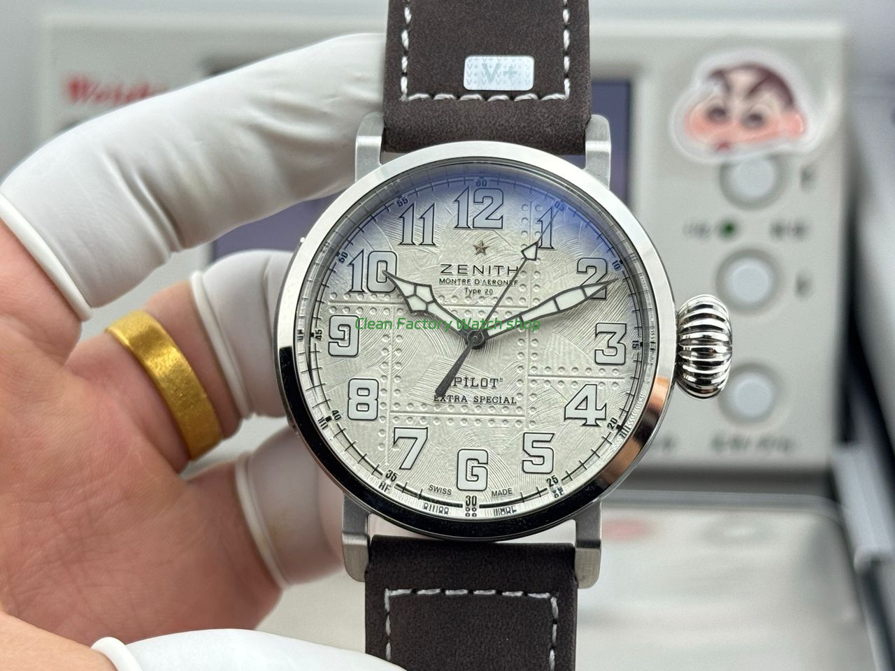 BRFACT4 2 Clean Factory Watch