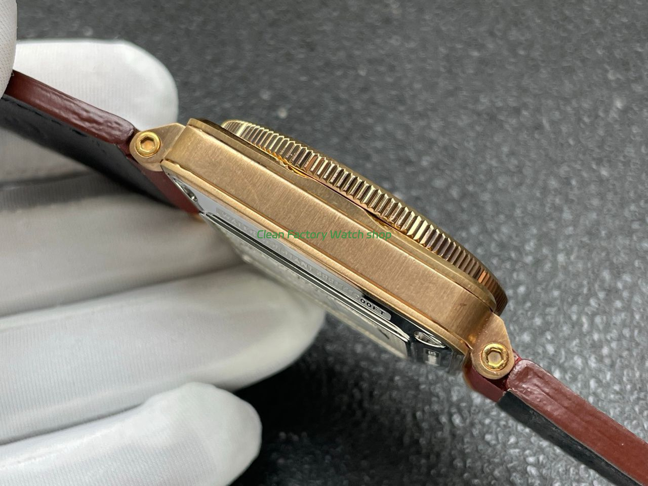 BRF Factory Bell & Ross BR 03 BR0392-D-R-BRSCA 42mm Bronze Leather Strap Red Dial (9) BRF Factory Bell & Ross BR 03 BR0392-D-R-BRSCA 42mm Bronze Leather Strap Red Dial (9)