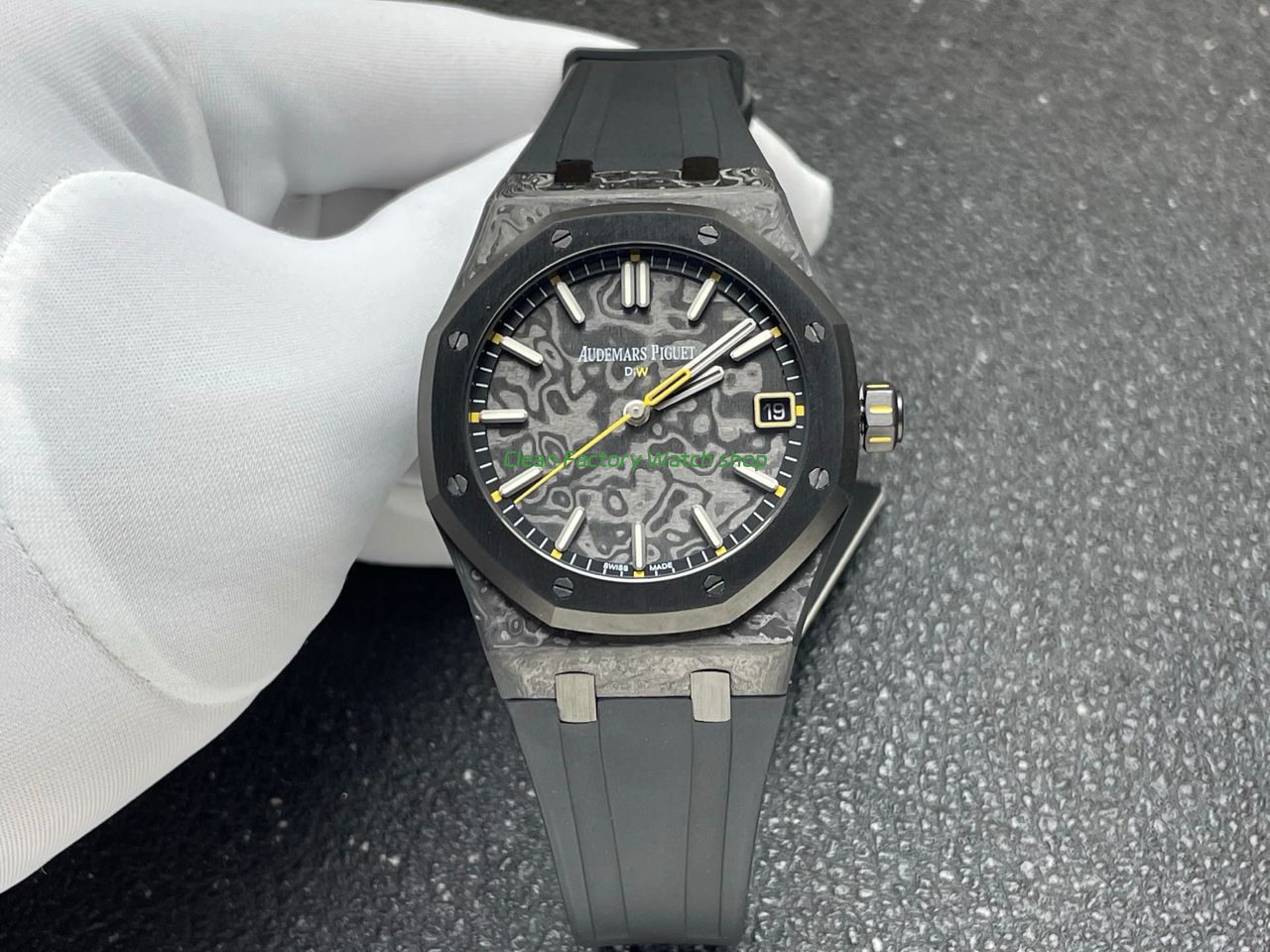 DI5C1D1 Clean Factory Watch