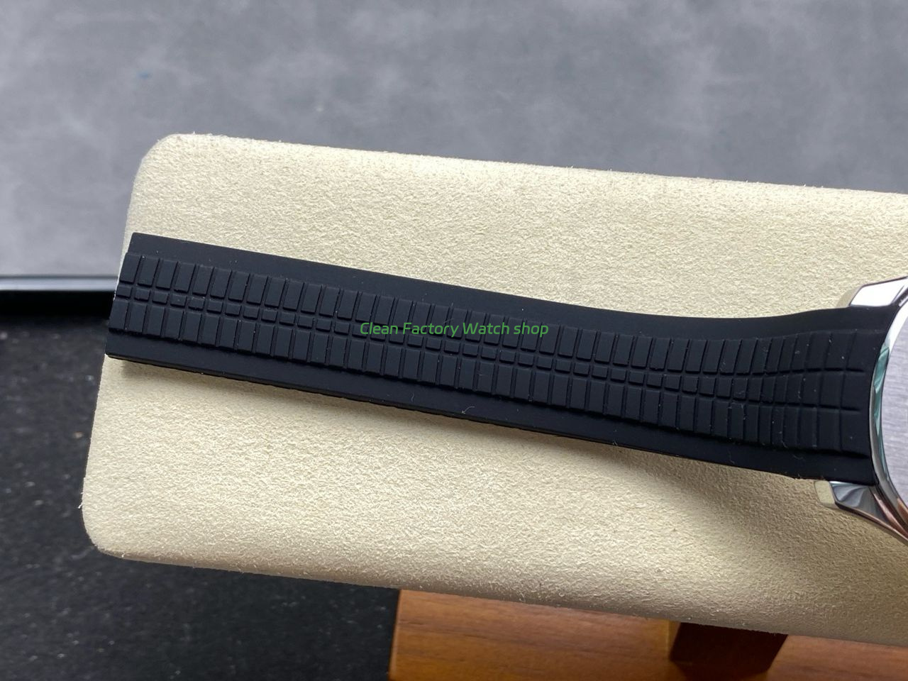 E7 Factory Patek Philippe Aquanaut 40mm 5167A-001 Black Rubber Strap Black Dial (10) E7 Factory Patek Philippe Aquanaut 40mm 5167A-001 Black Rubber Strap Black Dial (10)