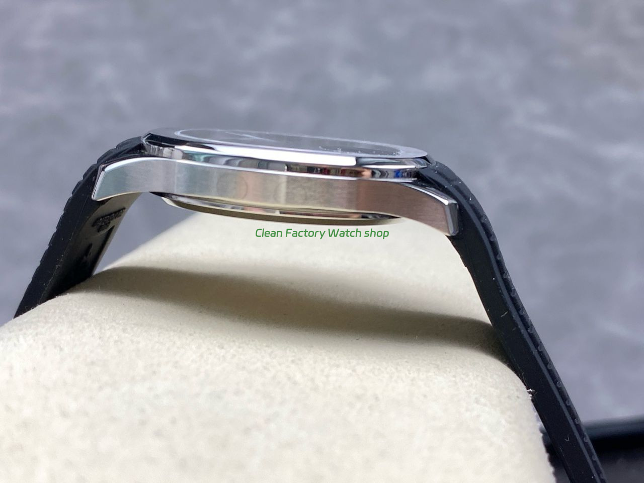 E7 Factory Patek Philippe Aquanaut 40mm 5167A-001 Black Rubber Strap Black Dial (5) E7 Factory Patek Philippe Aquanaut 40mm 5167A-001 Black Rubber Strap Black Dial (5)