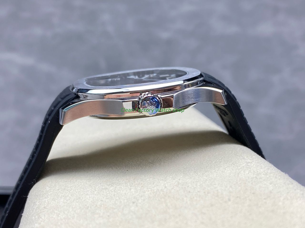 E7 Factory Patek Philippe Aquanaut 40mm 5167A-001 Black Rubber Strap Black Dial (8) E7 Factory Patek Philippe Aquanaut 40mm 5167A-001 Black Rubber Strap Black Dial (8)